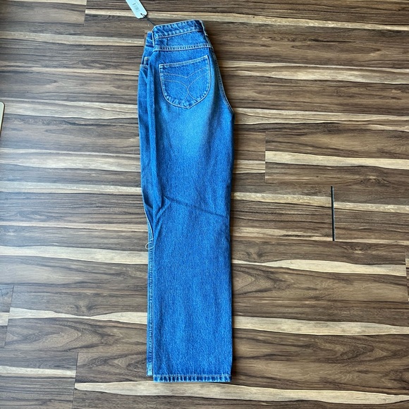 Rollas Classic Ankle Linda Worn Jeans - Picture 4 of 6